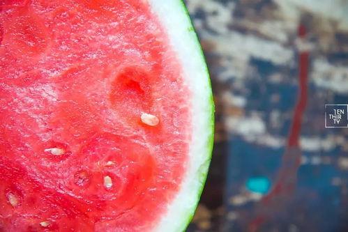 江阴网红吃瓜,揭秘网络红人的幕后故事